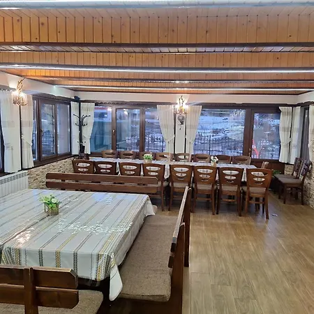 Perla Pensiune Dospat