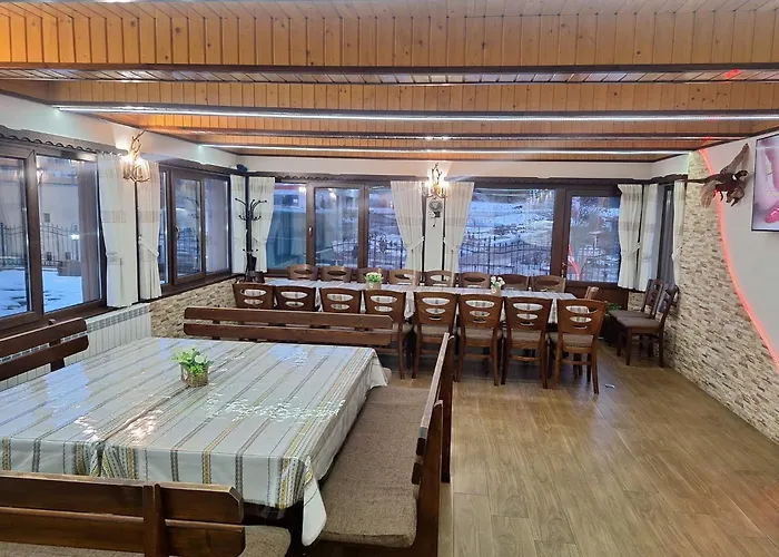 Perla 招待所 多斯帕特